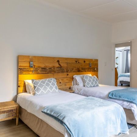 Atlantic Beach Cottage Langebaan Exterior foto