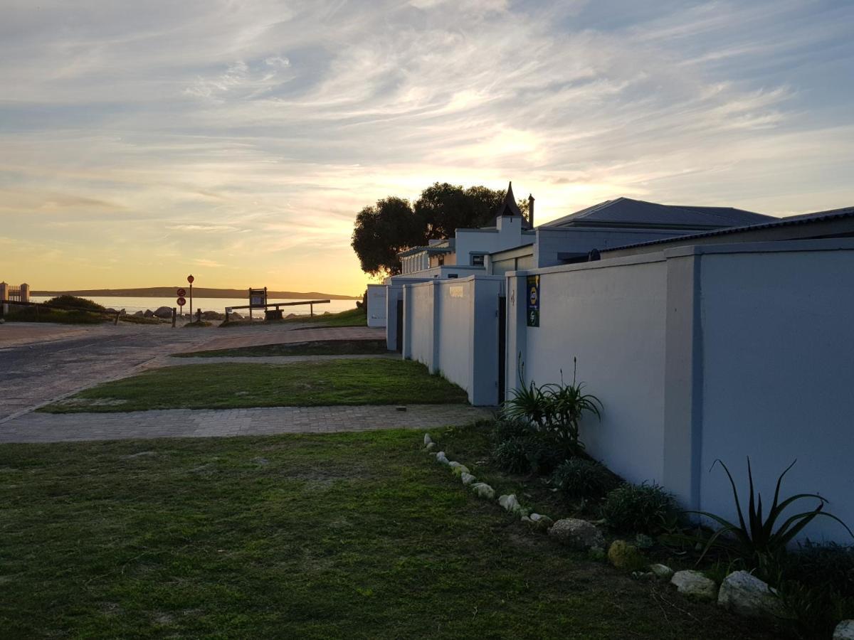 Atlantic Beach Cottage Langebaan Exterior foto